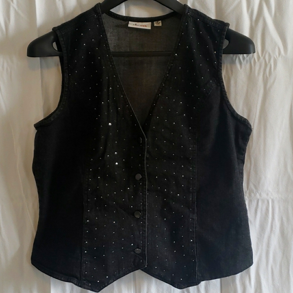 Denim & Co black vest